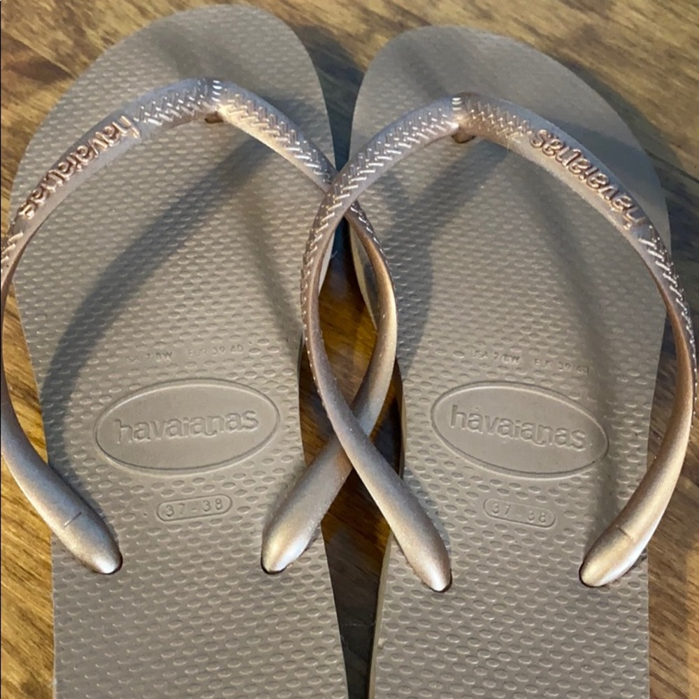 Havaianas rose gold size 37-38